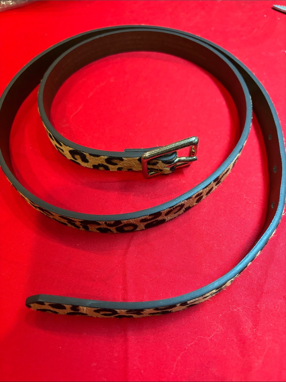 Calf skin spotted leopard print skinny belt